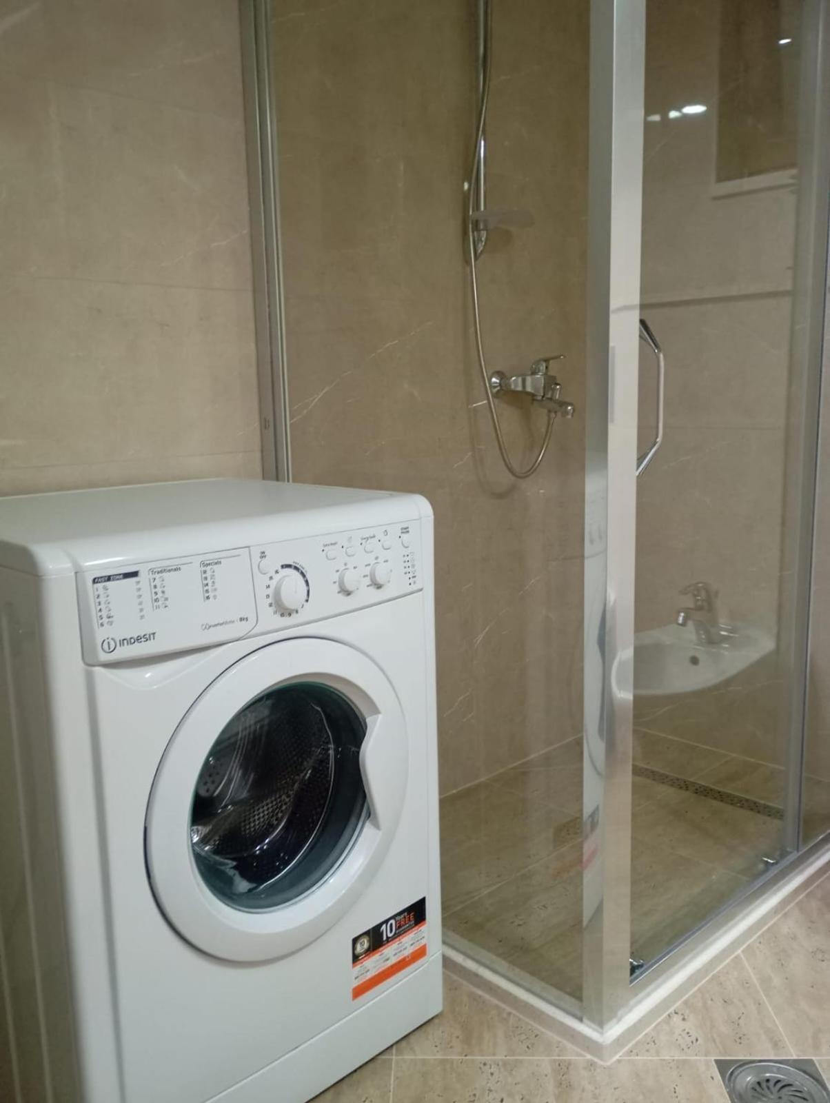 הרצג-נובי Apartments Cebra מראה חיצוני תמונה